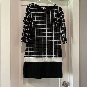 NY & Co soft and stretchy knee length dress